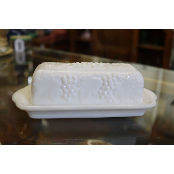 Imperial Milk Glass Grape Patter Butter Dish & Lid - Picture 7 of 8
